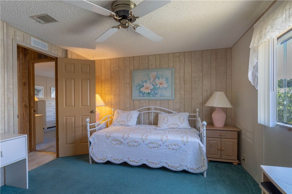 605 Marlin Circle, Barefoot Bay, FL 32958 Photo