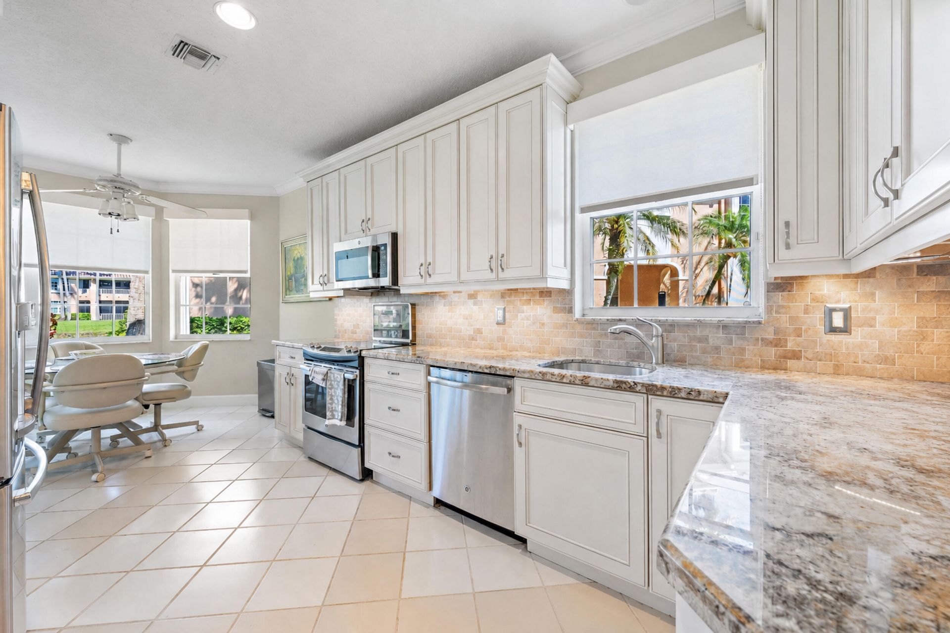 120 Legendary Circle, Palm Beach Gardens, FL 33418 Photo