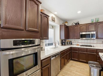 146 Orange Blossom Cir, Folsom, CA 95630 Photo