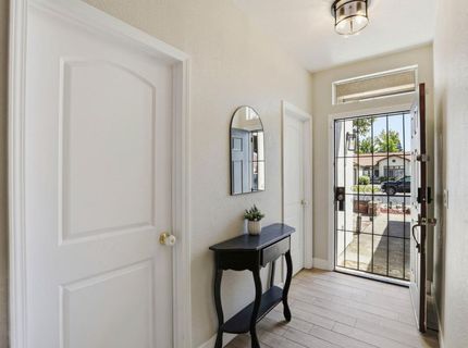 146 Orange Blossom Cir, Folsom, CA 95630 Photo
