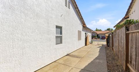 146 Orange Blossom Cir, Folsom, CA 95630 Photo