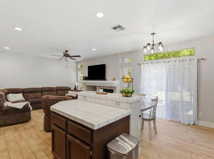 146 Orange Blossom Cir, Folsom, CA 95630 Photo