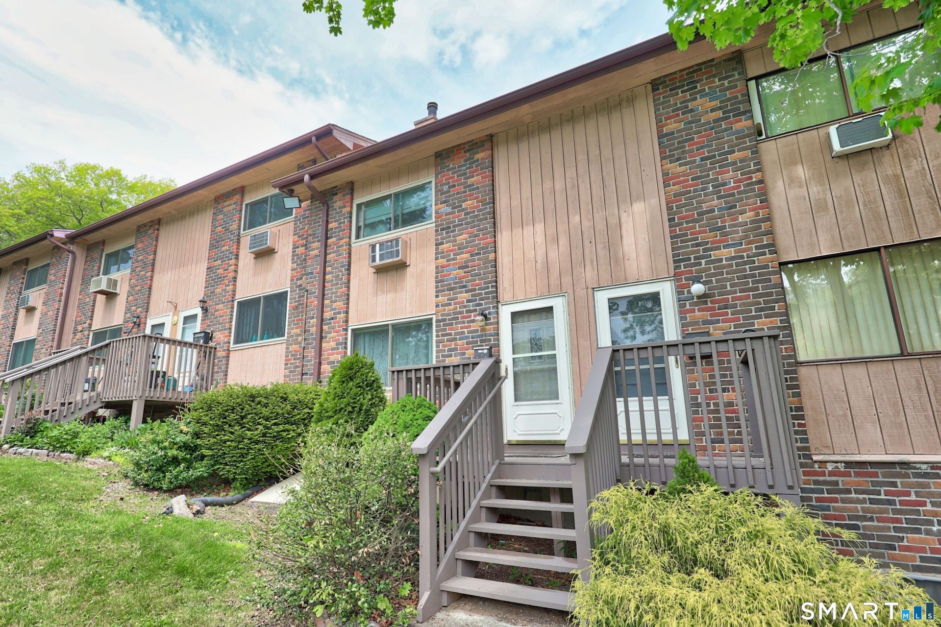 228 Oakville, Unit D, Waterbury, CT 06708 Main Photo