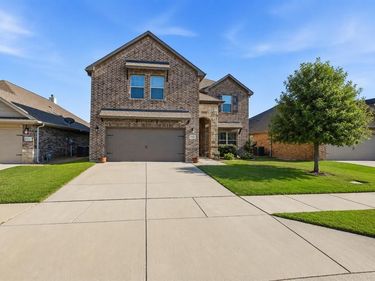 6105 Dunnlevy Drive, Fort Worth, TX 76179