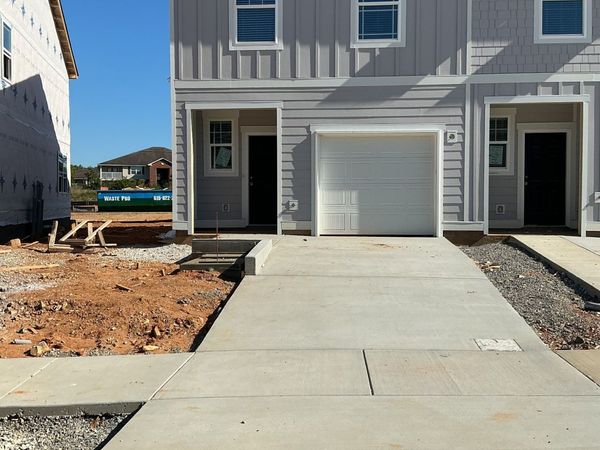 222 Darlington Dr , Dickson, TN 37055