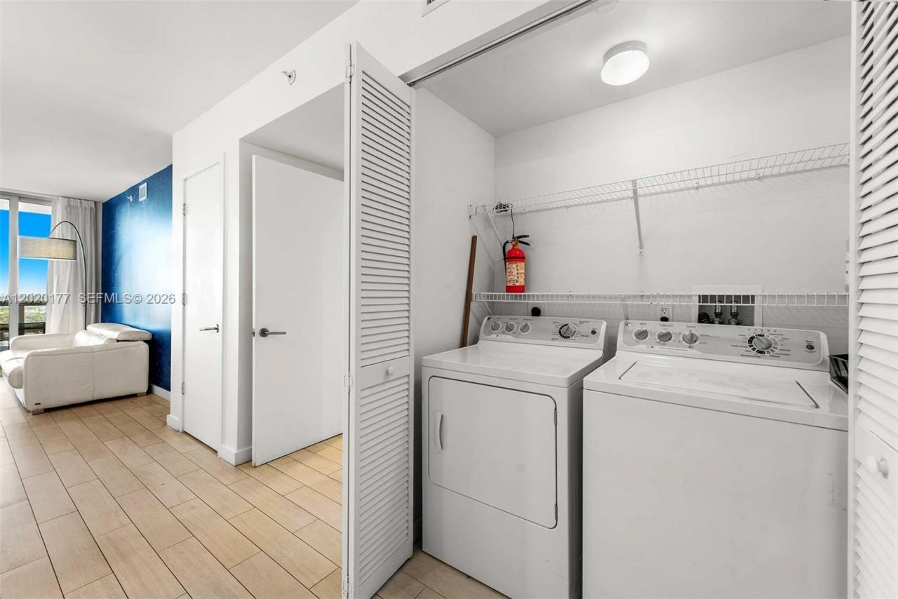 2602 E Hallandale Beach Blvd , Unit R2604, Hallandale Beach, FL 33009 Photo
