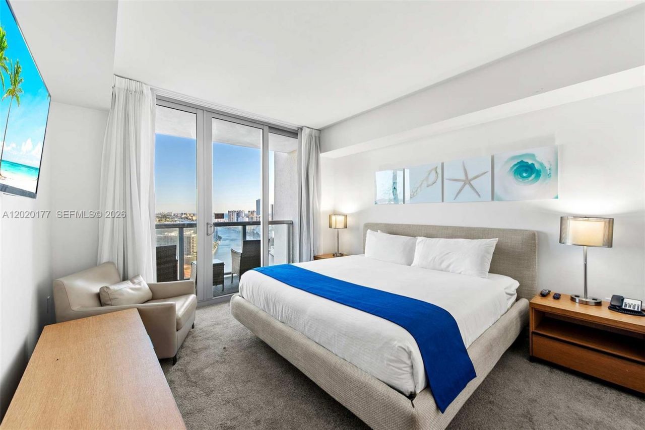 2602 E Hallandale Beach Blvd , Unit R2604, Hallandale Beach, FL 33009 Photo