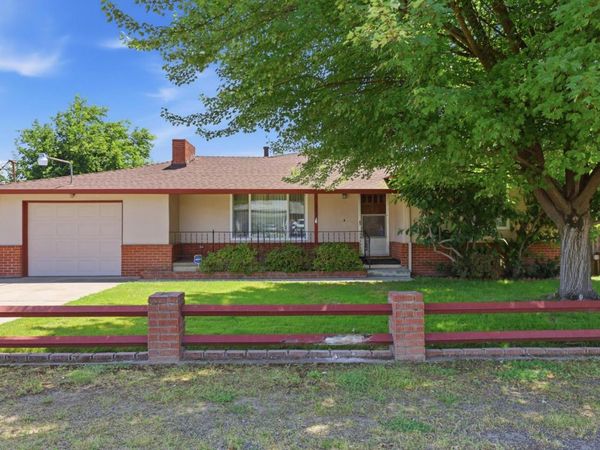 1042 Jay St, Olivehurst, CA 95961