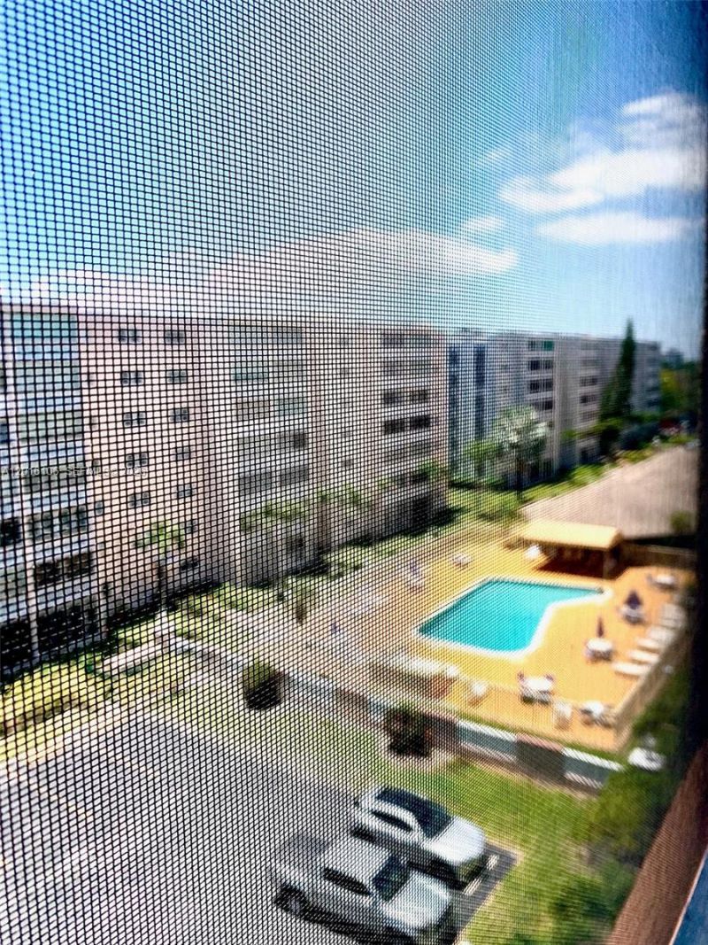 501 NE 14th Ave , Unit 601, Hallandale Beach, FL 33009 Photo