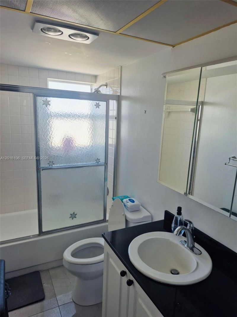 501 NE 14th Ave , Unit 601, Hallandale Beach, FL 33009 Photo