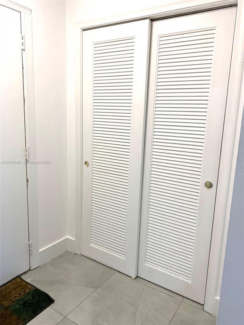 501 NE 14th Ave , Unit 601, Hallandale Beach, FL 33009 Photo