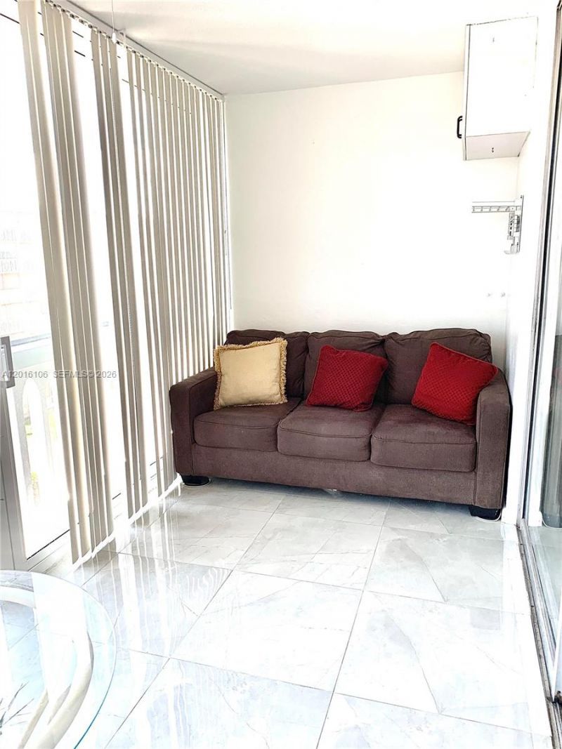 501 NE 14th Ave , Unit 601, Hallandale Beach, FL 33009 Photo