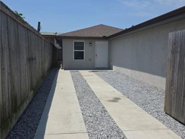 1710 MARIGNY Street , New Orleans, LA 70117
