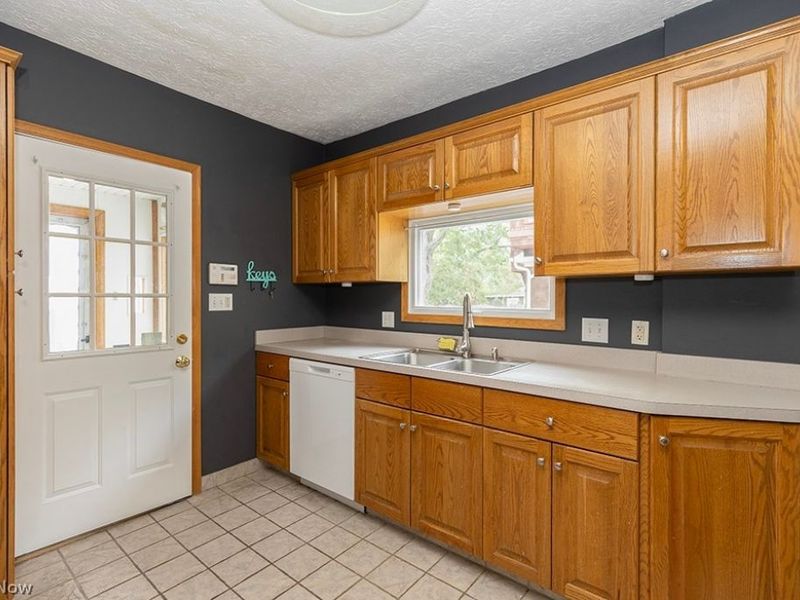 144 Cornell Avenue , Elyria, OH 44035 Photo 20