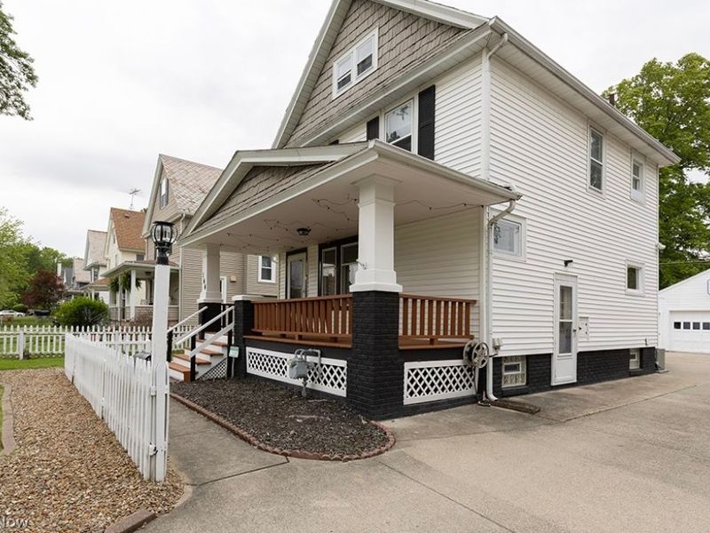 144 Cornell Avenue , Elyria, OH 44035 Photo 5