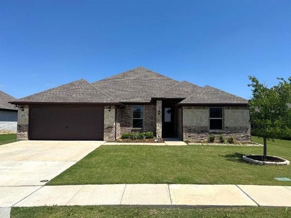 1455 Radecke Road , Krum, TX 76249