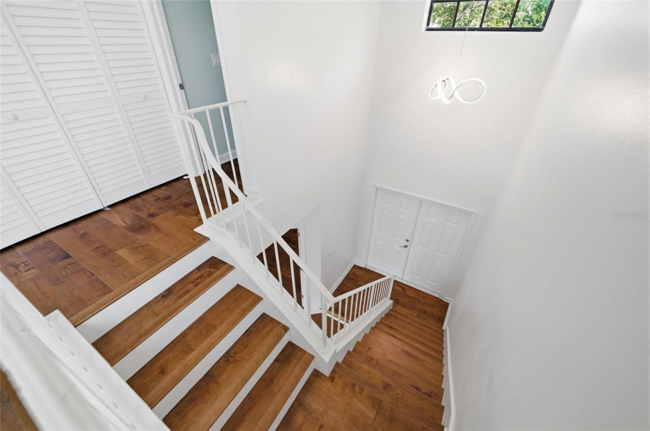 1070 Sanabel Court Ne, Saint Petersburg, FL 33702 Photo