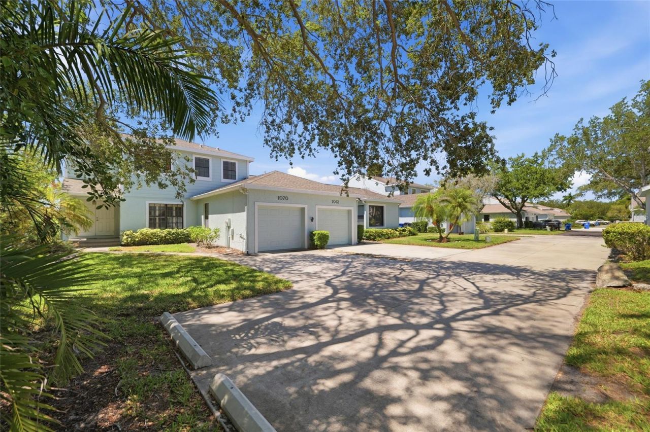 1070 Sanabel Court Ne, Saint Petersburg, FL 33702 Photo