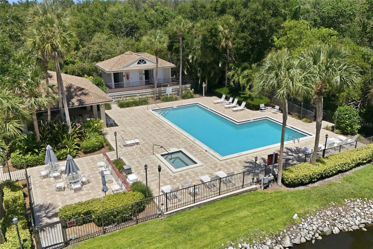 1070 Sanabel Court Ne, Saint Petersburg, FL 33702 Photo