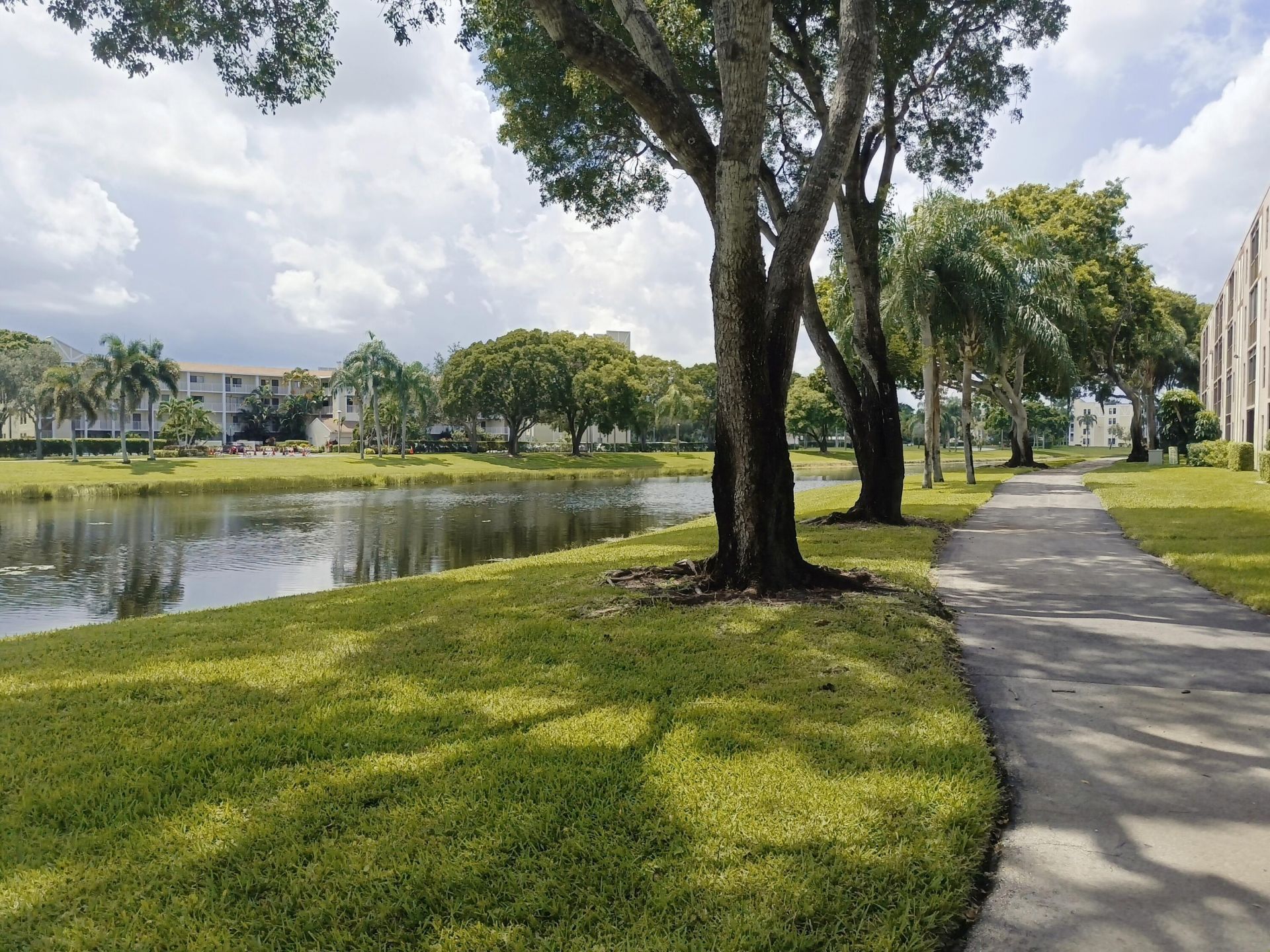 7280 Amberly Lane, Unit 207, Delray Beach, FL 33446 Photo