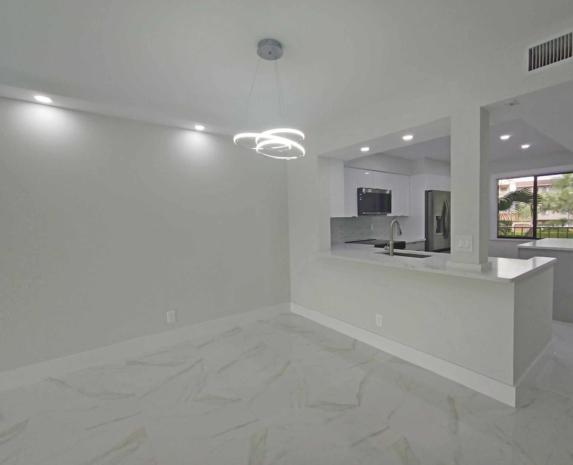 7280 Amberly Lane, Unit 207, Delray Beach, FL 33446 Photo