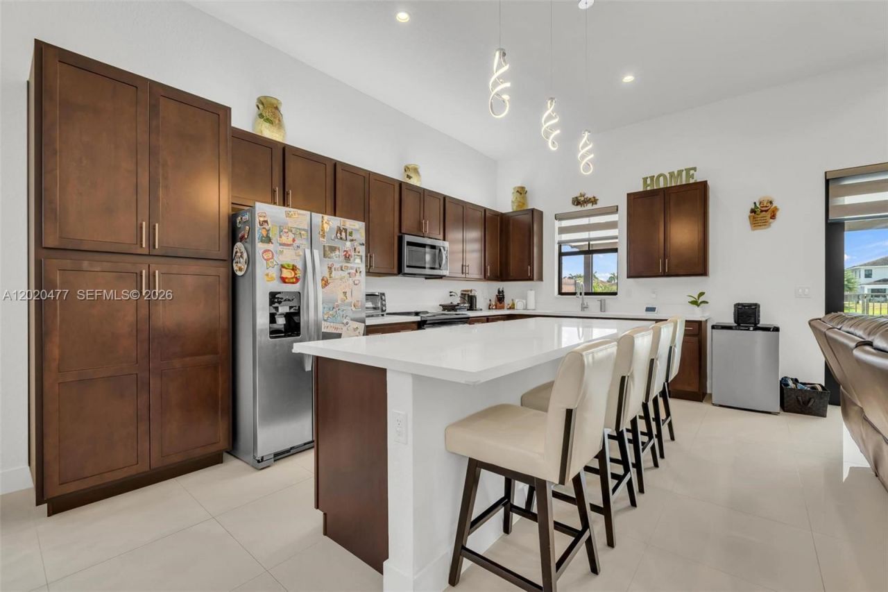 2921 SW 152nd Ave , Miami, FL 33185 Photo