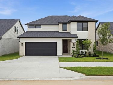 6717 Serenity Drive, Fort Worth, TX 76135