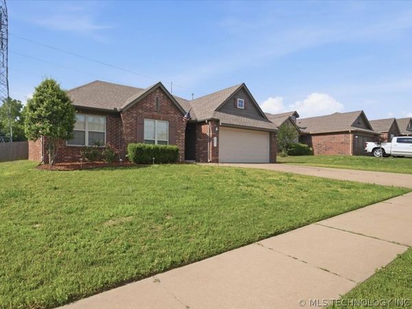 2321 W Quinton Street , Broken Arrow, OK 74011