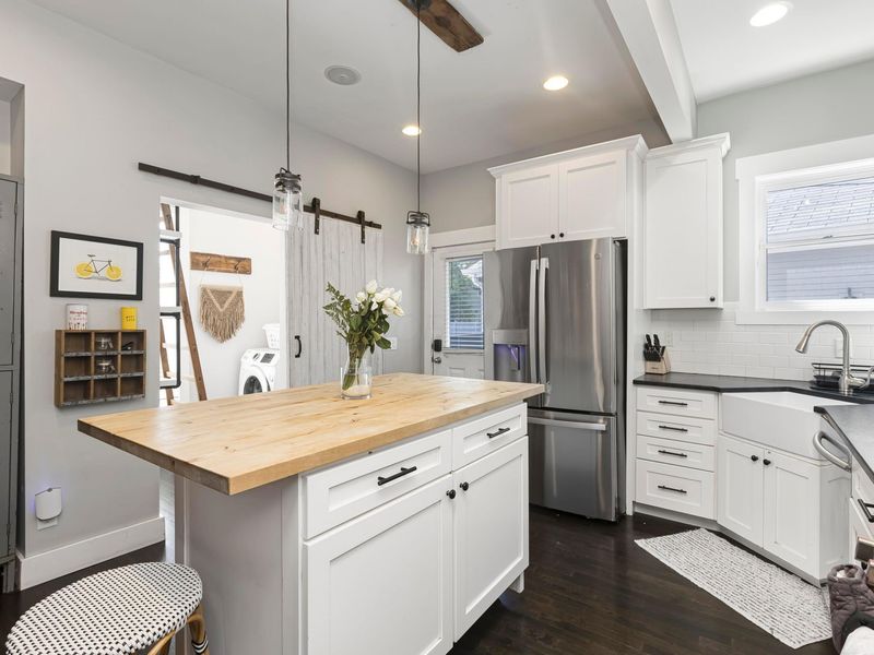 185 E 2nd Avenue, Columbus, OH 43201 Photo 17