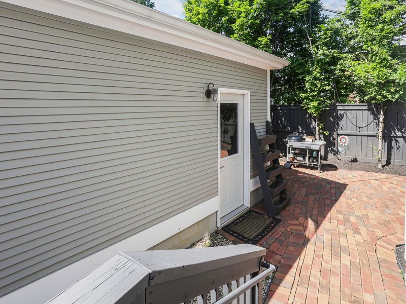 185 E 2nd Avenue, Columbus, OH 43201 Photo 42