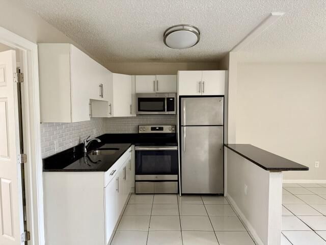 914 N Federal Highway, Unit 3, Lake Worth Beach, FL 33460 Photo