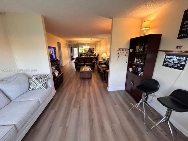 9801 Sunrise Lakes Blvd , Unit 208, Sunrise, FL 33322