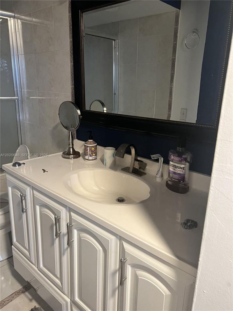 1817 S Ocean Dr , Unit 718, Hallandale Beach, FL 33009 Photo