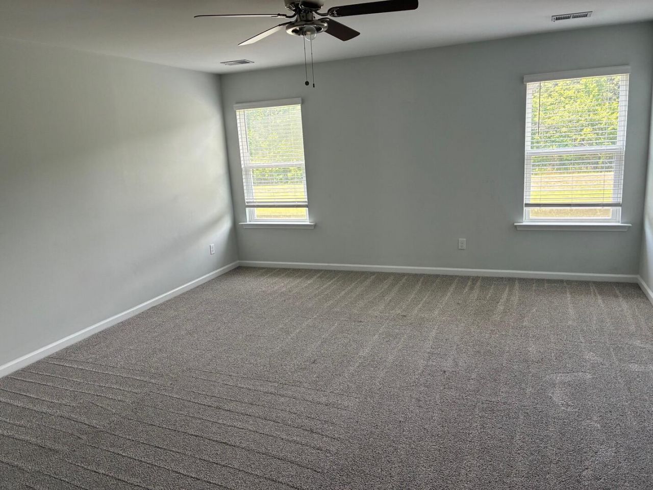 140 Hayworth Road Photo 4