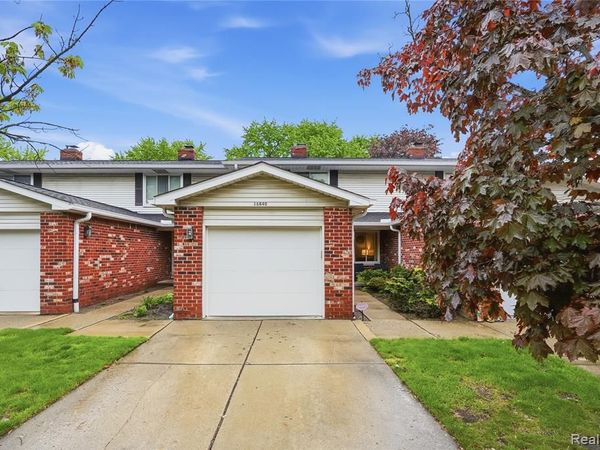 16840 Edloytom Way , Clinton Twp, MI 48038