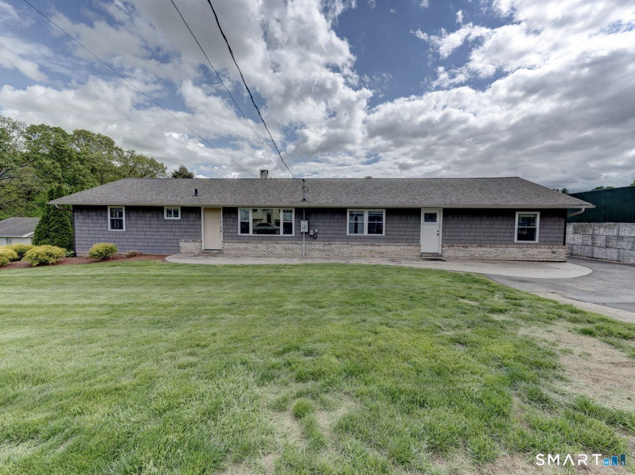 25 Amity, Meriden, CT 06450 Main Photo