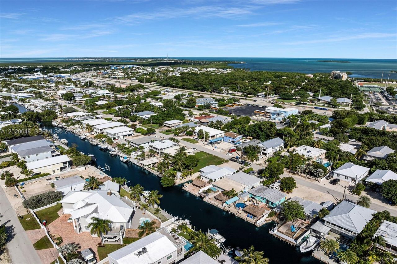 251 Azalea St , Plantation Key, FL 33070 Photo