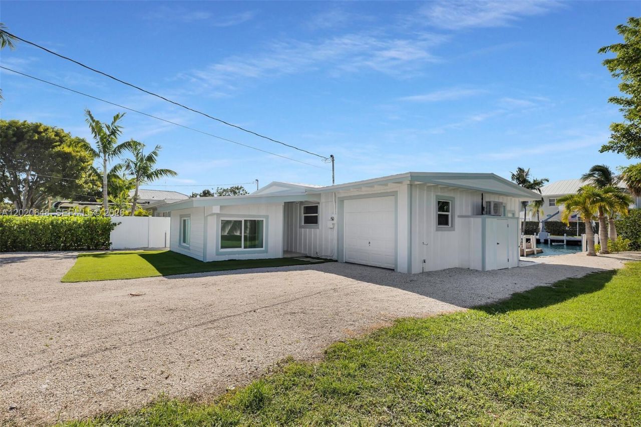251 Azalea St , Plantation Key, FL 33070 Photo