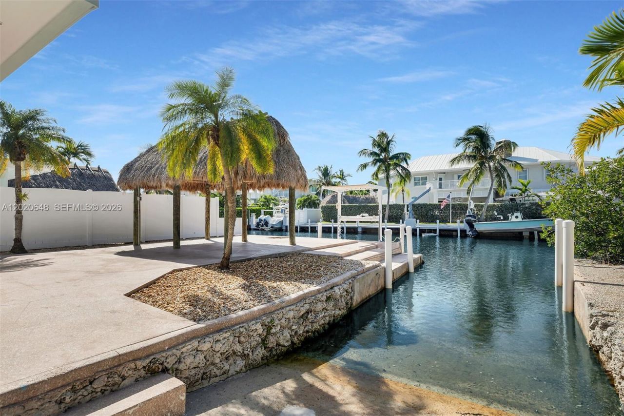 251 Azalea St , Plantation Key, FL 33070 Photo