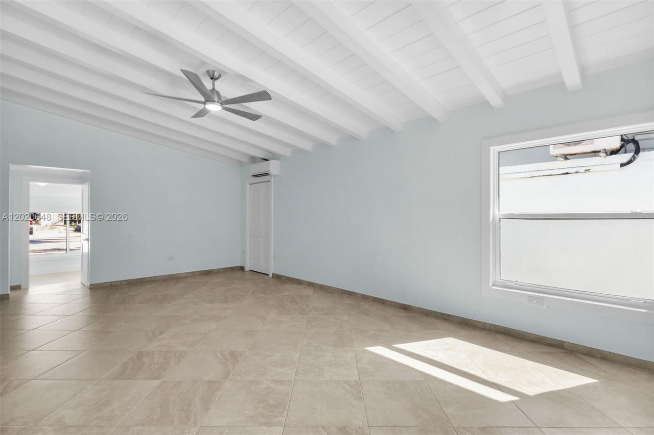 251 Azalea St , Plantation Key, FL 33070 Photo