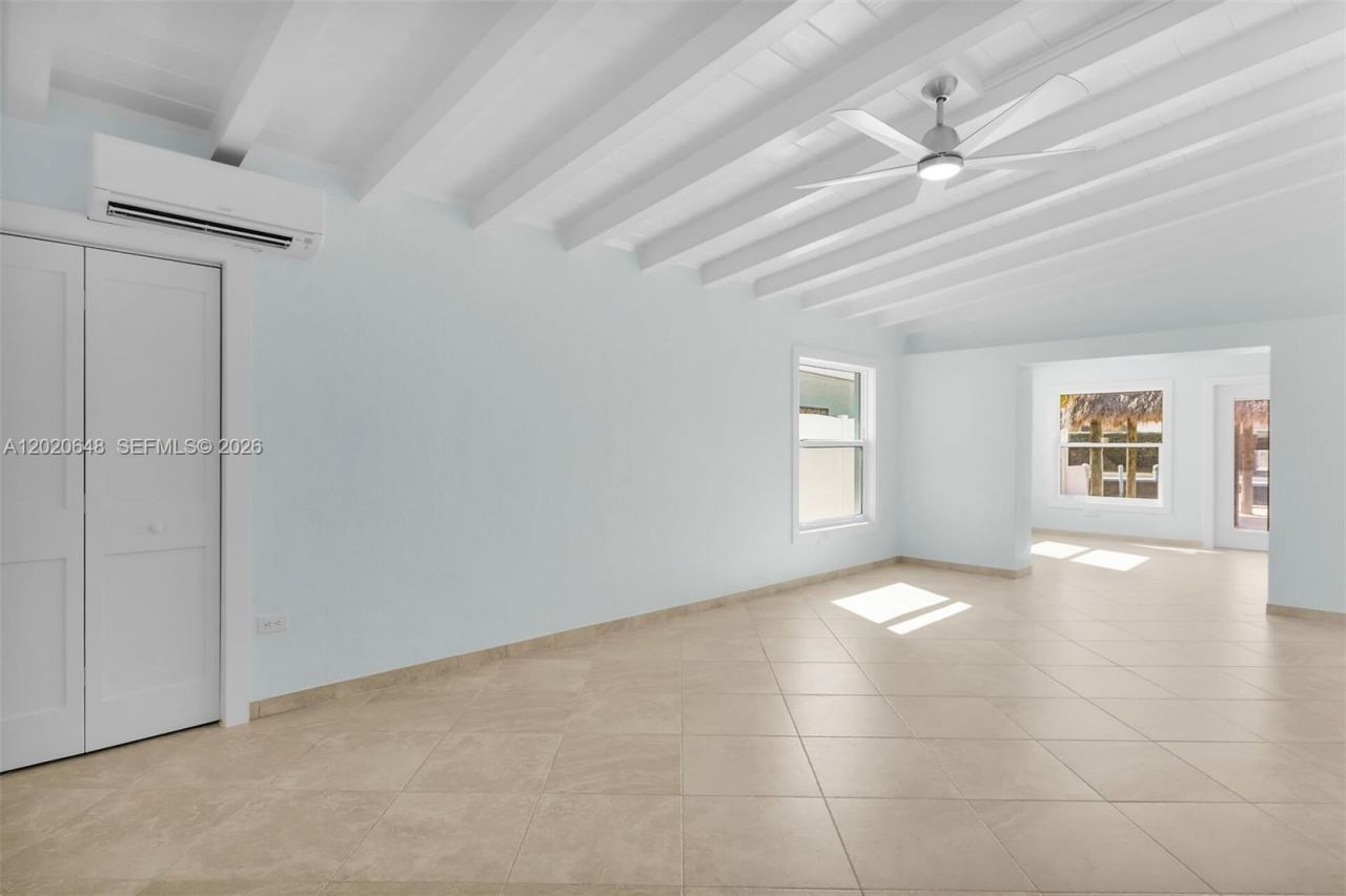 251 Azalea St , Plantation Key, FL 33070 Photo