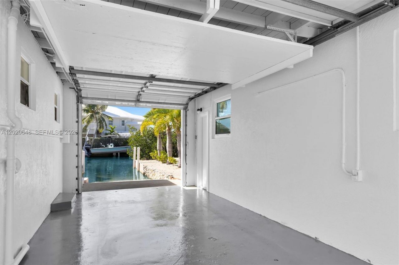 251 Azalea St , Plantation Key, FL 33070 Photo