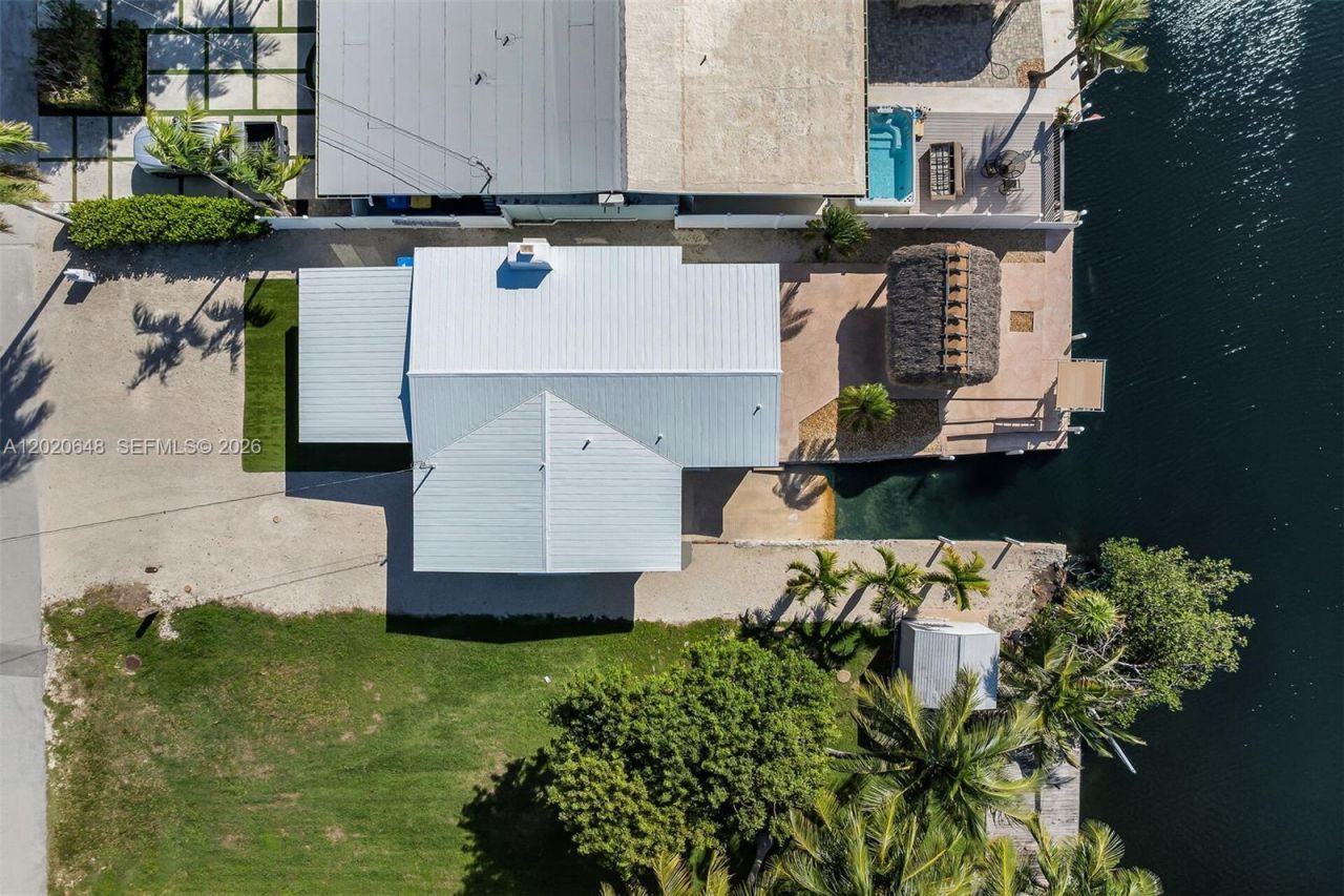 251 Azalea St , Plantation Key, FL 33070 Photo