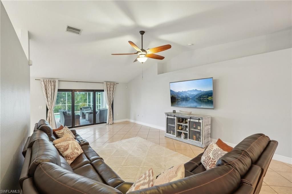 3717 Agualinda Blvd, Cape Coral, FL 33914 Photo