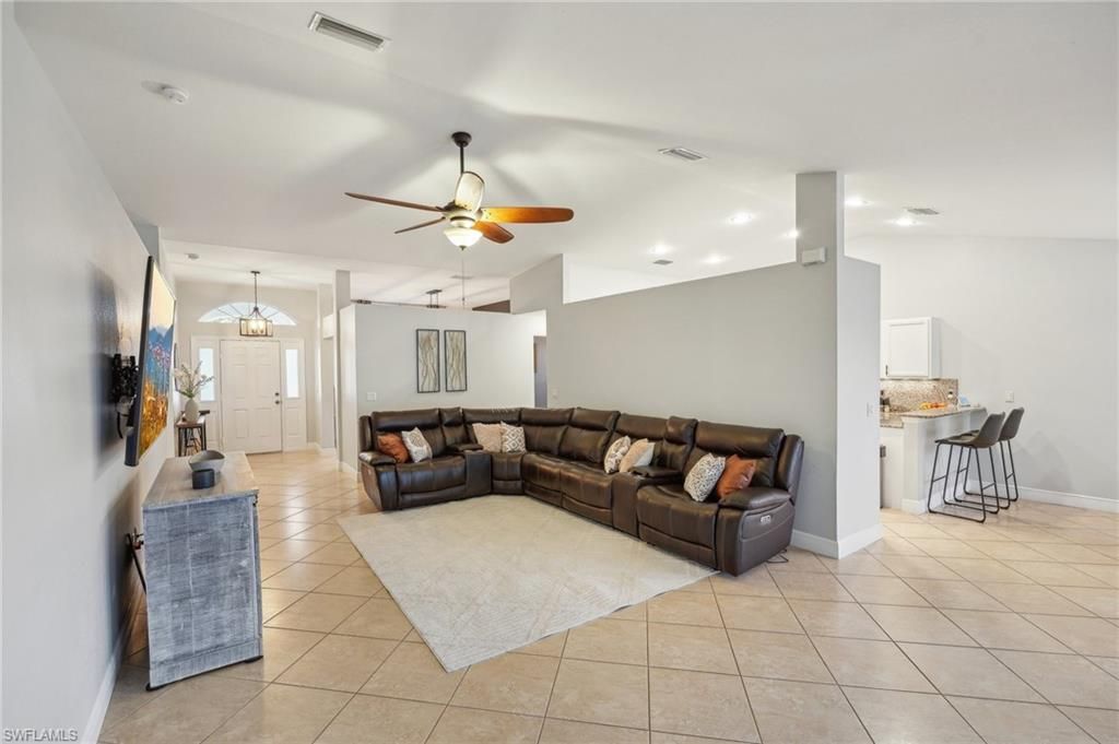 3717 Agualinda Blvd, Cape Coral, FL 33914 Photo