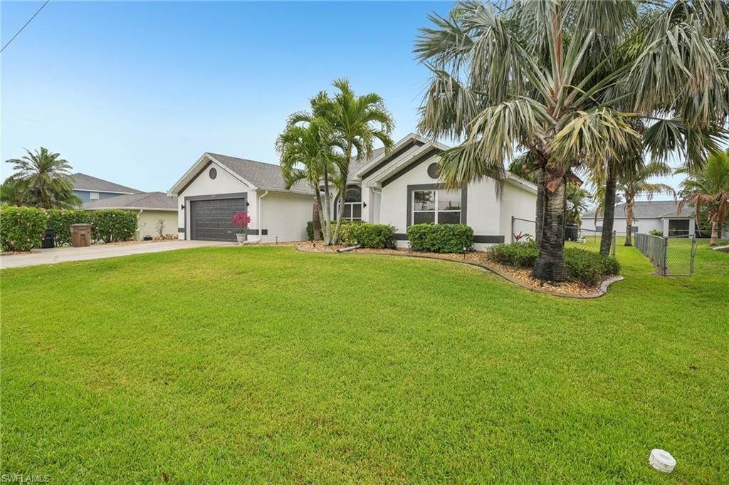 3717 Agualinda Blvd, Cape Coral, FL 33914 Photo