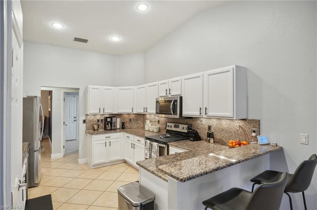 3717 Agualinda Blvd, Cape Coral, FL 33914 Photo
