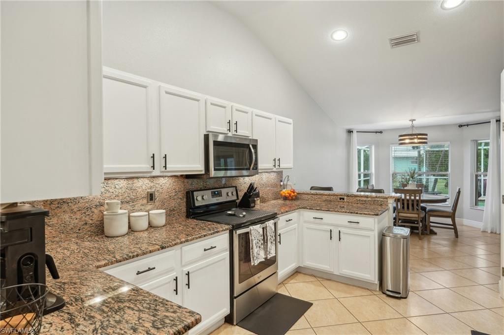 3717 Agualinda Blvd, Cape Coral, FL 33914 Photo