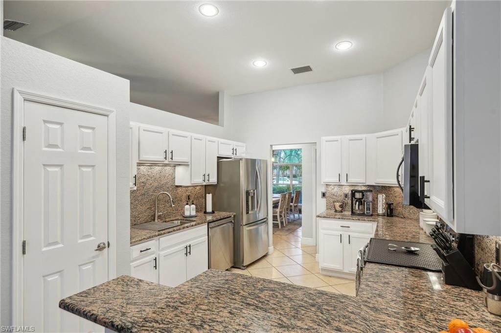 3717 Agualinda Blvd, Cape Coral, FL 33914 Photo