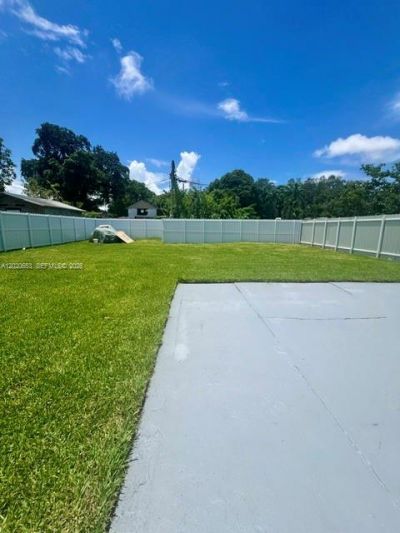 12020 W Golf Drive, Miami, FL 33167 Photo